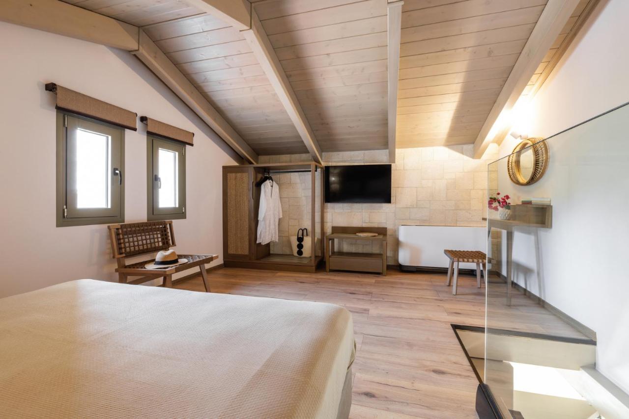 Kastri Elia Suites Nikiti  Eksteriør billede